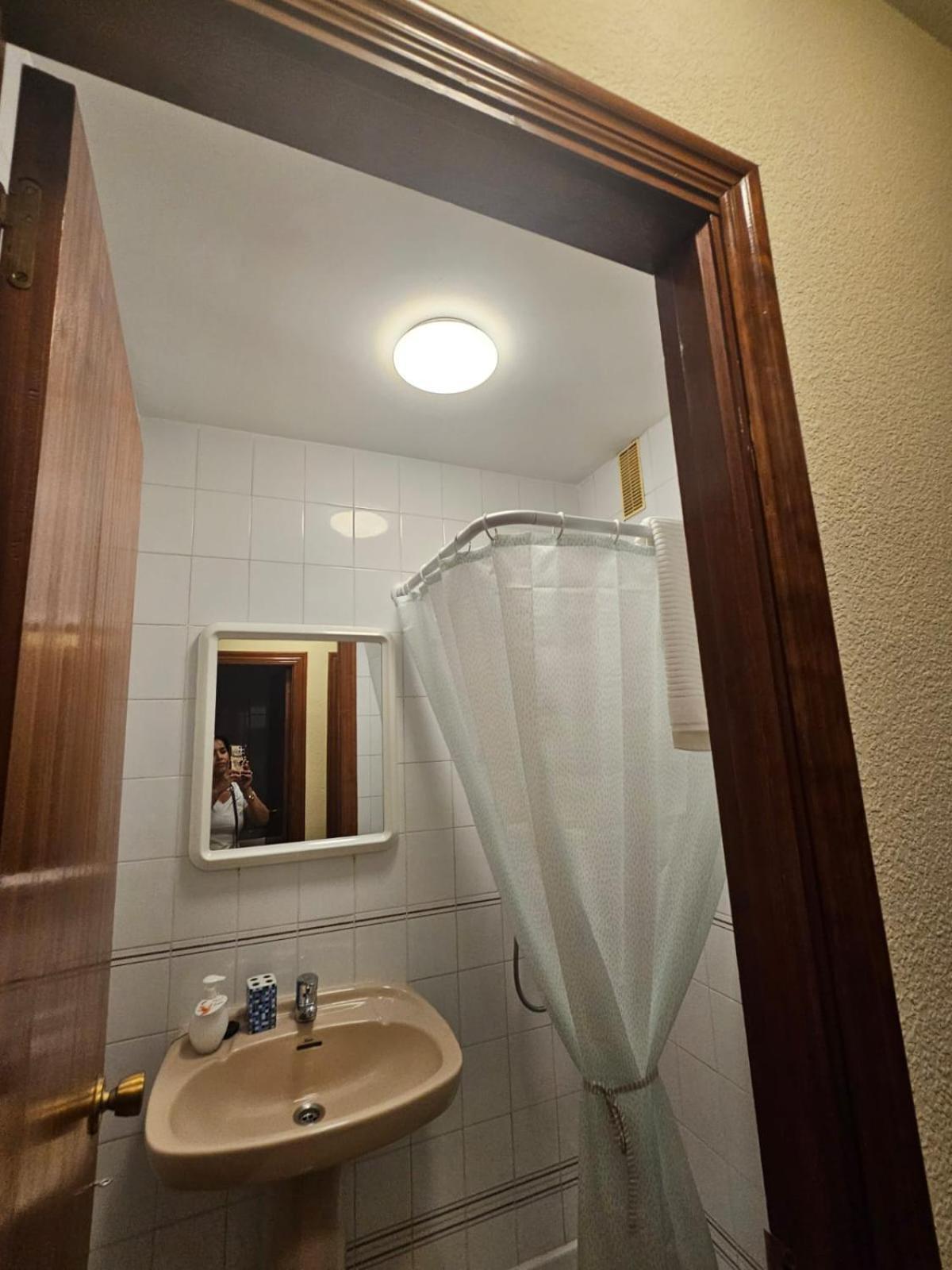 Apartamento Montserrat Almería Exterior foto